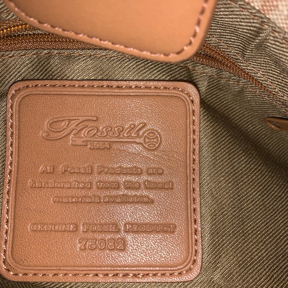 Fossil purse - Picture 2 of 3